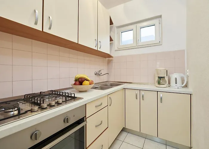 Mavarstica 17821a Апартаменты *