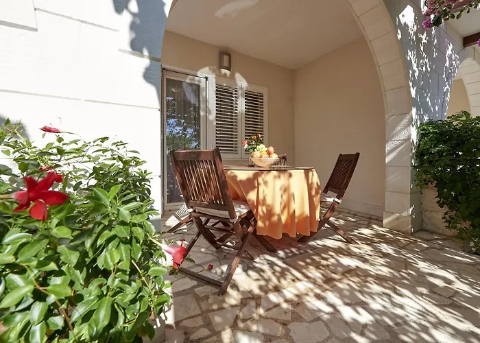 Mavarstica 17821a Апартаменты