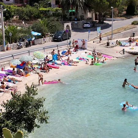 Mavarstica 17821a Appartement Trogir